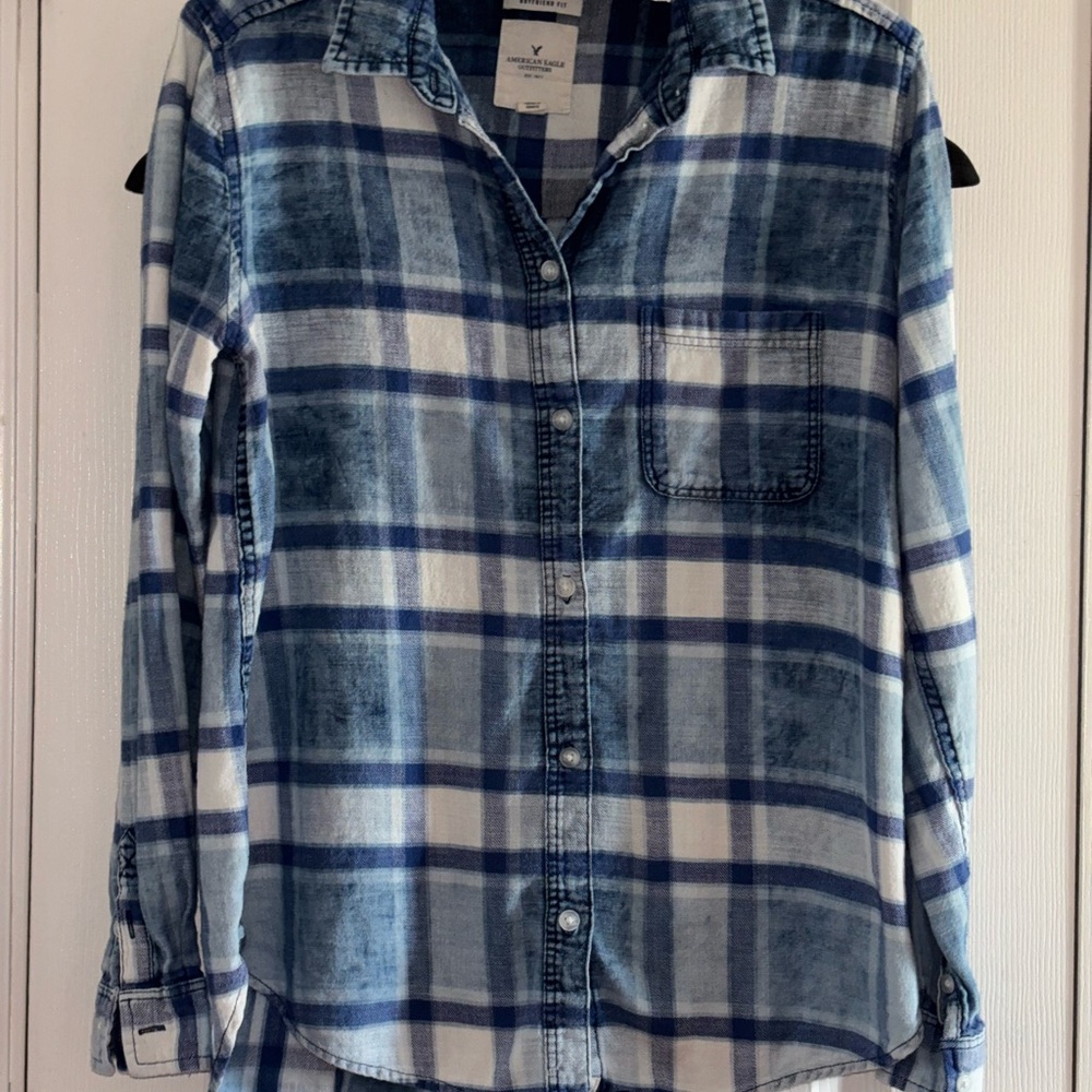 American Eagle Outfitters Navy and White Checkered Shirt